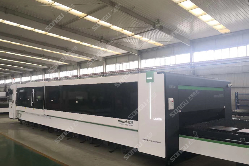 廣東光纖激光切割機側面圖 Mach 光纖激光切割機系列